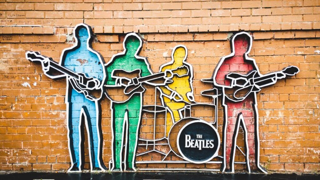 Outlines of the band The Beatles